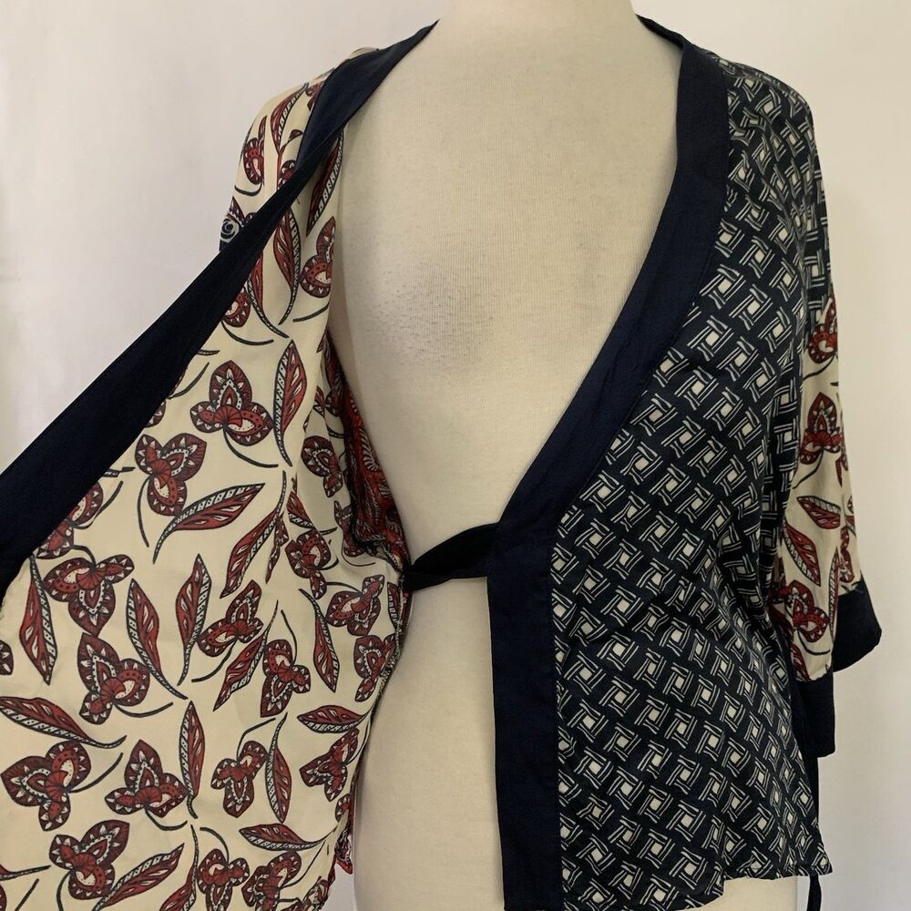 Anthropologie Meadow Rue Blouse Size S Navy Red Floral Wrap Kimono Style Boho - Picture 6 of 9